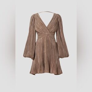metallic long sleeve tiered cocktail midi dress jewel badgley mischka Jewel Badgley Mischka | Dresses | Jewel Badgley Mischka Metallic Long Sleeve Tiered Cocktail Midi Dress Size